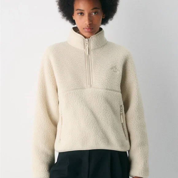 Aritzia TNA Fleece Half Zip - Picture 2 of 7